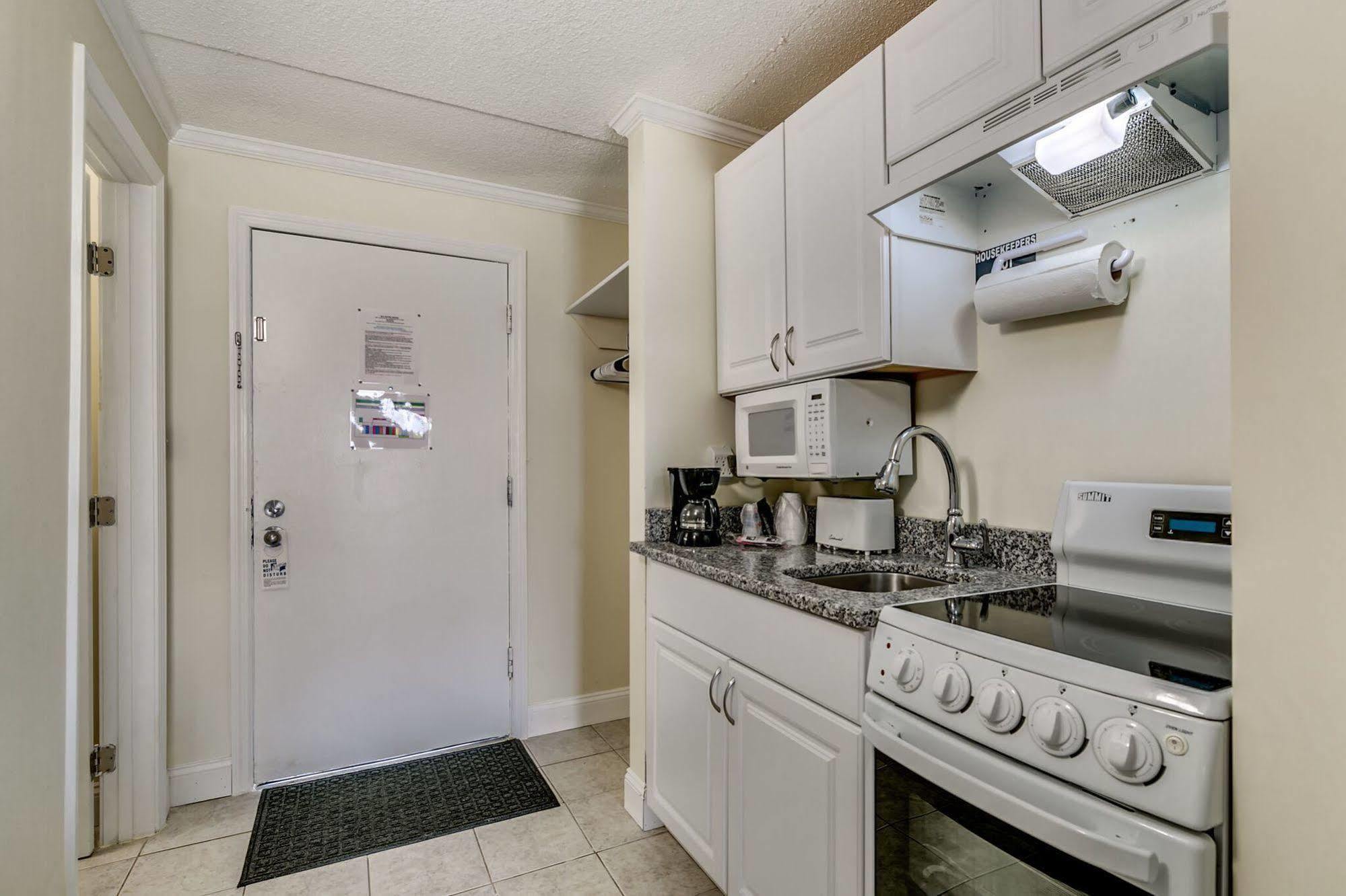 Sea Hawk Oceanfront Motel Myrtle Beach Zewnętrze zdjęcie